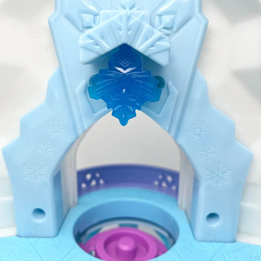 Fisher-Price‎ Little People Disney Frozen Elsa's Enchanted Lights Palace 2020